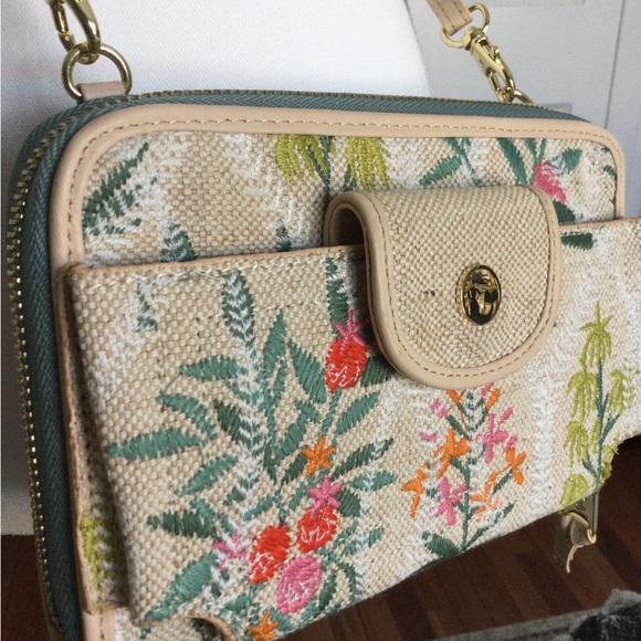 NWT Spartina Floral Embroidered Crossbody Bag - Picture 16 of 16